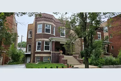 5015 W Montrose Avenue, Chicago, IL 60641 - Photo 1