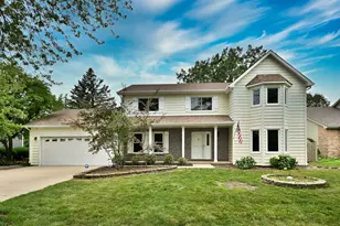 1036 Boulevard View Ave, Gurnee, IL 60031 - Photo 1