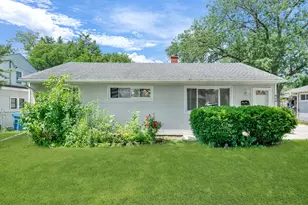 424 May St, Bensenville, IL 60106 - Photo 1