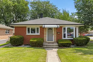 8945 Sproat Ave, Oak Lawn, IL 60453 - Photo 1