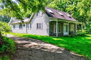 10386 B Fox River Dr, Newark, IL 60541 - Photo 1