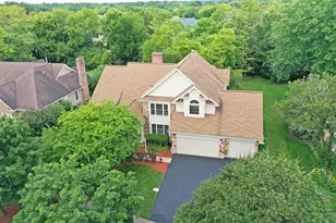 1904 Brandywyn Ln, Buffalo Grove, IL 60089 - Photo 1