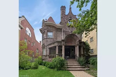 4516 N Sheridan Road, Chicago, IL 60640 - Photo 1
