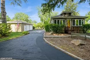 3201 S Waterview Ave, McHenry, IL 60051 - Photo 1