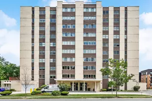 141 N La Grange Rd, La Grange, IL 60525 - Photo 1