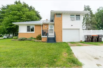 310 W Prairie Street, Heyworth, IL 61745 - Photo 1