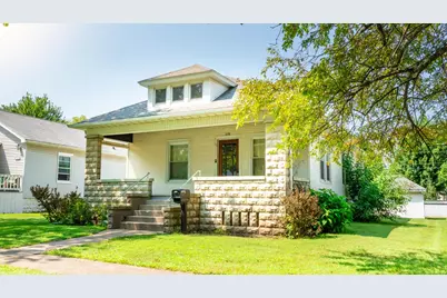 315 E Elmwood Street, Pontiac, IL 61764 - Photo 1