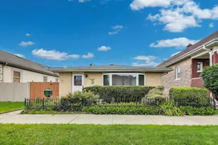 4121 Maple Ave, Lyons, IL 60534 - Photo 1