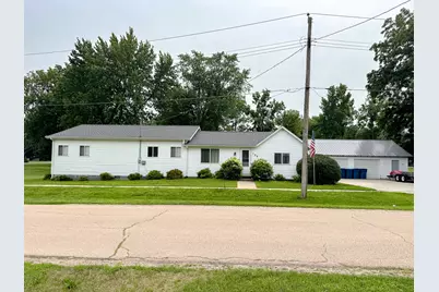 135 W Provost Street, Amboy, IL 61310 - Photo 1