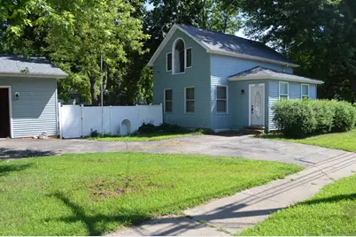 309 S Main Street, Walnut, IL 61376 - Photo 1
