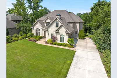 5750 S Thurlow Street, Hinsdale, IL 60521 - Photo 1