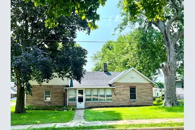 2404 1st. Street, Peru, IL 61354 - Photo 1