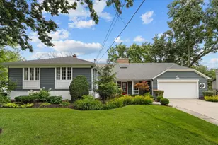 1520 Rosewood Ave, Deerfield, IL 60015 - Photo 1