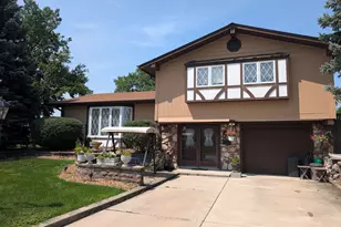 5442 Vine St, Oak Forest, IL 60452 - Photo 1