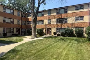 7900 S Merrill Ave, Chicago, IL 60649 - Photo 1