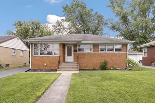 188 W 29th Pl, South Chicago Heights, IL 60411 - Photo 1