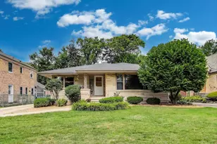 9350 S Hoyne Ave, Chicago, IL 60643 - Photo 1