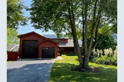 301 Mainsail Drive, Third Lake, IL 60030 - Photo 1