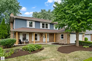 1212 W Keating Dr, Arlington Heights, IL 60005 - Photo 1