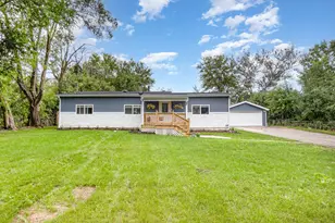 30 Quarry St, Joliet, IL 60436 - Photo 1