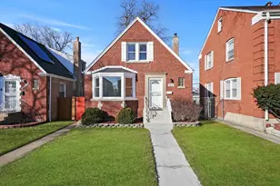 8416 S Bennett Ave, Chicago, IL 60617 - Photo 1