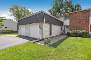 179 Roberts Rd, Bolingbrook, IL 60440 - Photo 1