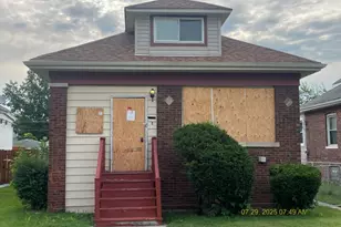 8533 S Rhodes Ave, Chicago, IL 60619 - Photo 1