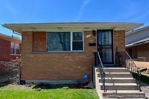 11724 S Loomis St, Chicago, IL 60643 - Photo 1