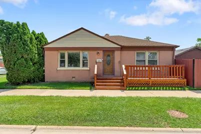 1654 N 14th Avenue, Melrose Park, IL 60160 - Photo 1