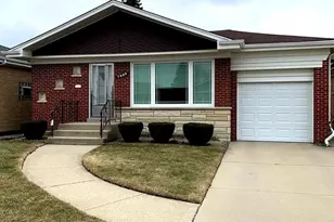 7609 W Gunnison St, Harwood Heights, IL 60706 - Photo 1