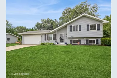 901 Aberdeen Drive, Crystal Lake, IL 60014 - Photo 1