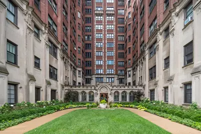 5840 S Stony Island Avenue #15F, Chicago, IL 60637 - Photo 1