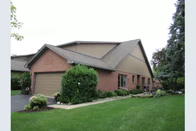 201 Woodland Way, Bloomingdale, IL 60108 - Photo 1