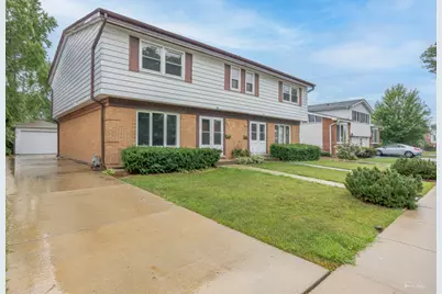 405 E Valley Lane, Arlington Heights, IL 60004 - Photo 1