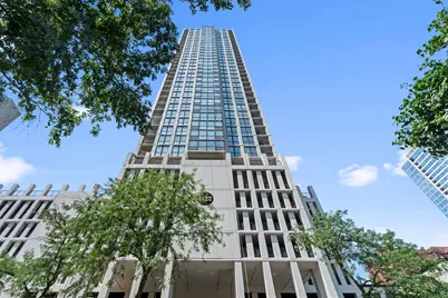 1122 N Clark Street #1010, Chicago, IL 60610 - Photo 1