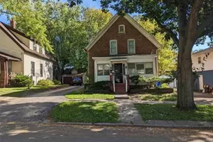 530 13th St, Rockford, IL 61104 - Photo 1