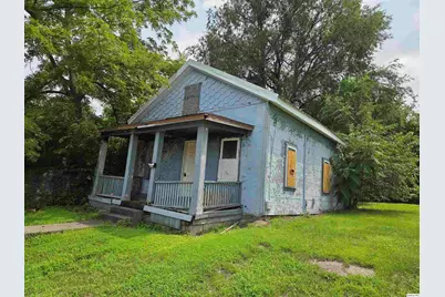 616 Oak, Quincy, IL 62301 - Photo 1