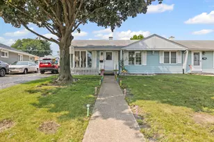 8766 S Duffy Ave, Hometown, IL 60456 - Photo 1