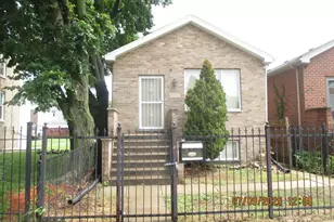 2257 S Avers Ave, Chicago, IL 60623 - Photo 1