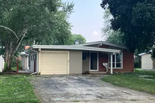 3921 Gull Ct, Rolling Meadows, IL 60008 - Photo 1