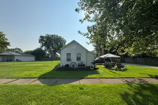 3345 Green St, Steger, IL 60475 - Photo 1