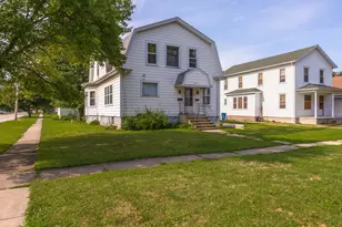 201 W Delaware St, Dwight, IL 60420 - Photo 1