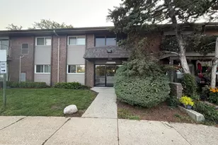 4418 Beau Monde Dr Dr, Lisle, IL 60532 - Photo 1