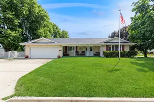 700 Main St, Mazon, IL 60444 - Photo 1
