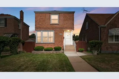 11309 S Ewing Avenue, Chicago, IL 60617 - Photo 1