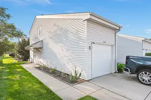 1888 Hickory Ln, Glendale Heights, IL 60139 - Photo 1