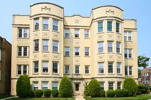 6558 N Washtenaw Ave, Chicago, IL 60645 - Photo 1