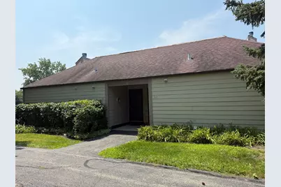 3302 Berwyn Avenue #82, North Chicago, IL 60064 - Photo 1