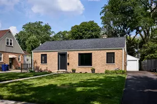 1411 College Ave, Wheaton, IL 60187 - Photo 1