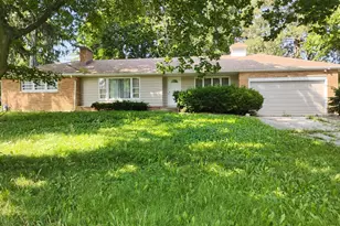 4994 Grand Ave, Gurnee, IL 60031 - Photo 1